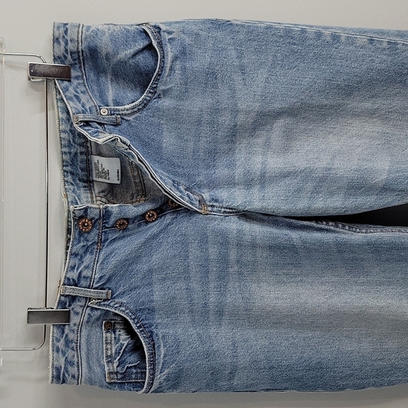 H&M 100% cotton Boyfriend Low Waist Button Fly Tapered Leg Jeans 29/32 - Picture 4 of 10